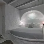 Faros Small And Restaurant 3*