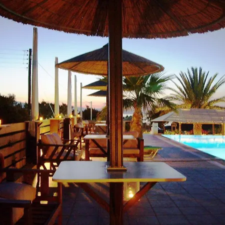 Faros Small & Restaurant 3* 알리코비치