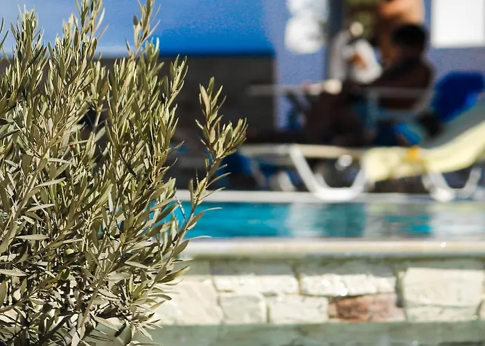 Faros Small And Restaurant 3* Aliko Beach