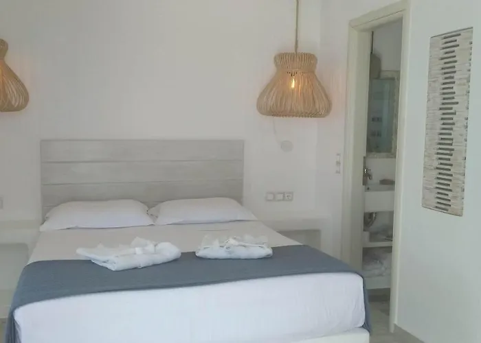 Faros Small And Restaurant Hotel 3*