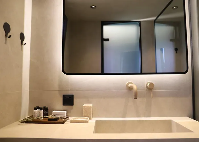 Hotel Faros Small And Restaurant Aliko Beach