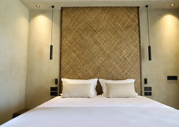 Faros Small And Restaurant 3*