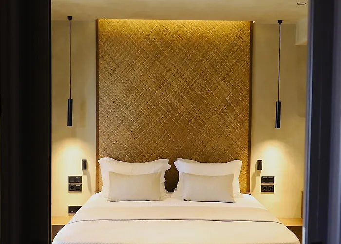 Hotel Faros Small And Restaurant Aliko Beach