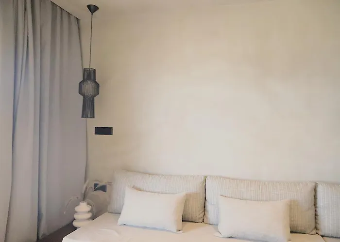 Faros Small And Restaurant 3* Aliko Beach