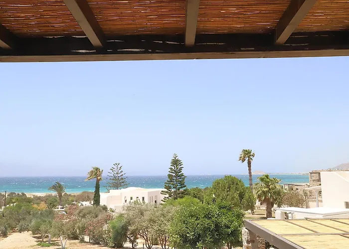 Hotel Faros Small And Restaurant