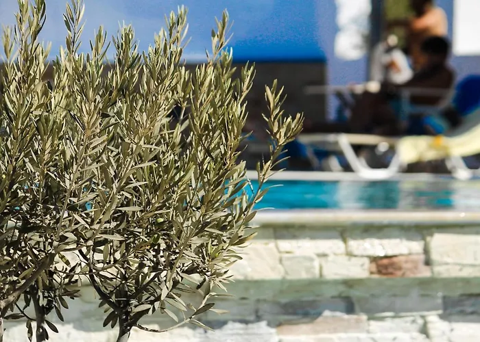 Faros Small And Restaurant 3*