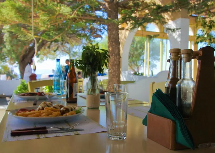 Faros Small And Restaurant Hotel Aliko Beach