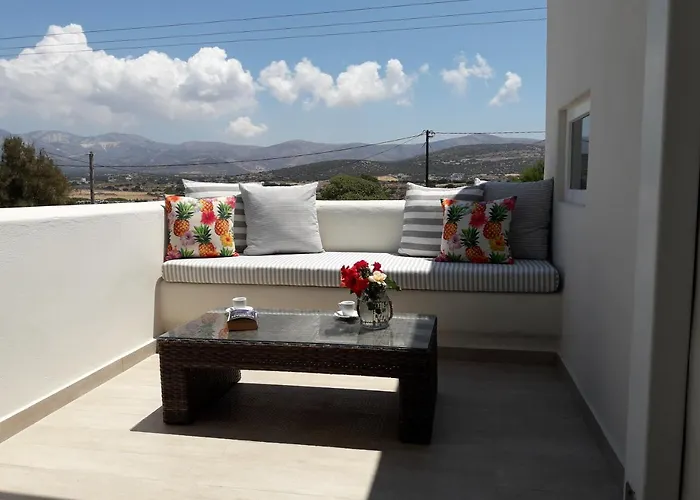 Faros Small And Restaurant 3*