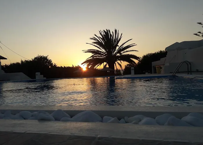 Hotel Faros Small And Restaurant Aliko Beach