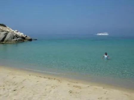 Faros Small And Restaurant Алико-Бич