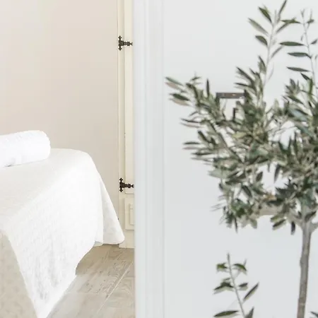 Faros Small And Restaurant 3*