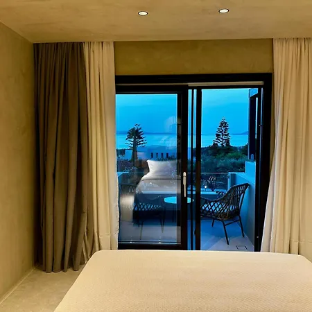 Faros Small & Restaurant فندق Aliko Beach