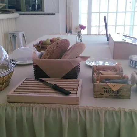 Отель Faros Small And Restaurant