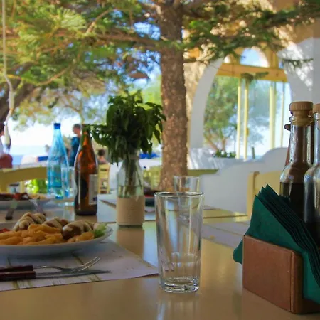 Faros Small And Restaurant Отель Алико-Бич