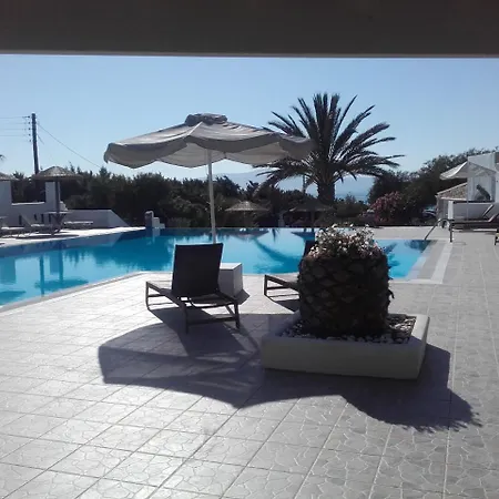 Faros Small And Restaurant Aliko Beach