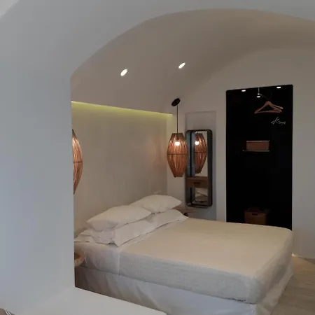 Faros Small And Restaurant Aliko Beach